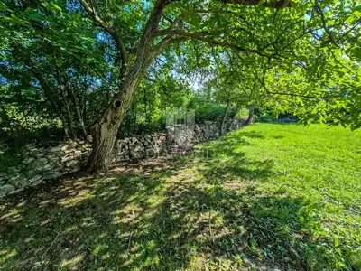 Kanfanar, surrounding area, old house for renovation with courtyard - 4