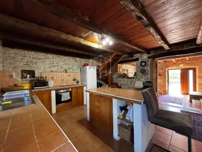 Steinhaus 140 m², Sveti Lovreč, ruhige Umgebung - 11