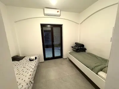 Stan 139 m², Žbandaj, Poreč - vrt 400 m² i 3 parkirna mjesta - 10