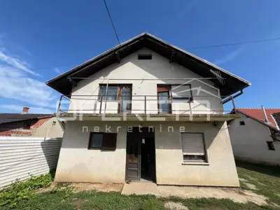 Haus 1.137 m², Martijanec - Anwesen mit Wirtschaftsgebäuden - 2