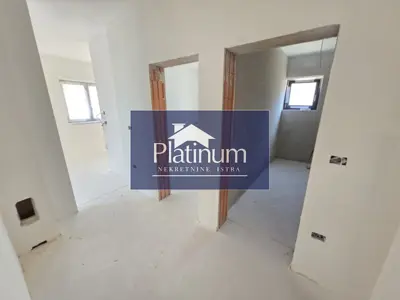 Stan 113 m², Pula - Veli vrh, 3 spavaće sobe i 2 kupaonice - 11