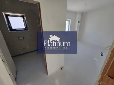 Stan 113 m², Pula - Veli vrh, 3 spavaće sobe i 2 kupaonice - 15