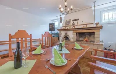 House 409 m², Vodnjan - quiet neighborhood and indoor pool - 8