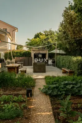 Apartment 82.5 m², Nerezine - 2 bedrooms and terrace - 7
