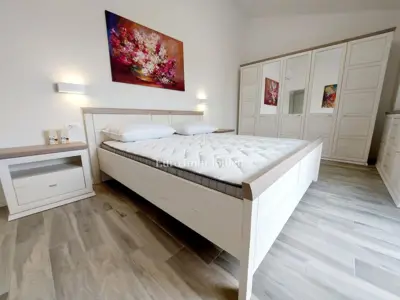 House for sale in Marčana, 320 m² - 22