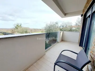 House for sale in Marčana, 320 m² - 17