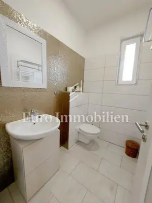House for sale in Marčana, 320 m² - 14