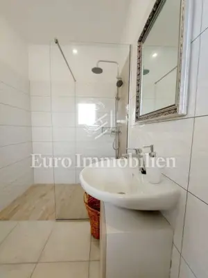 House for sale in Marčana, 320 m² - 16
