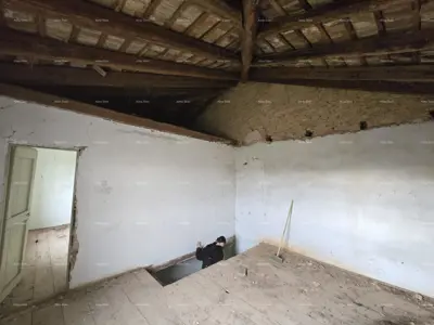 Stone house 90 m², Galižana, building land - 15