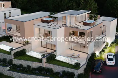 Kuća 168 m², Šibenik - panoramski pogled na more