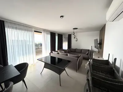Wohnung zum Kauf in Medulin, 130,5 m²