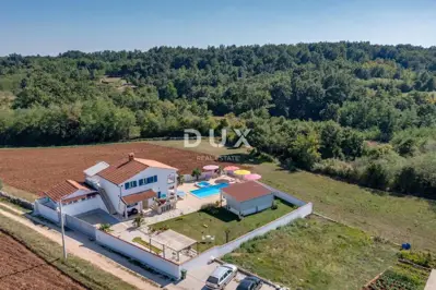 Kuća 200 m², Žminj - bazen, jacuzzi i velika okućnica - 2