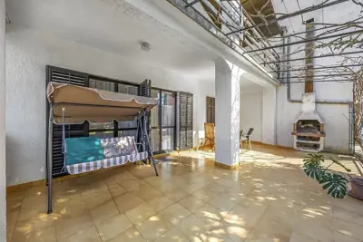 Kuća 312 m², Ližnjan - 3 stambene jedinice - 8