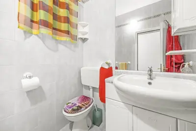 Kuća 312 m², Ližnjan - 3 stambene jedinice - 19