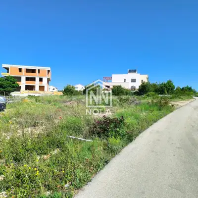 Building plot 819 m², Vodice - 900 m from the beach and the center