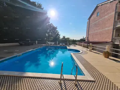 Erdgeschosswohnung mit Loggia und Pool. Medulin. - 2