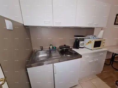 Erdgeschosswohnung mit Loggia und Pool. Medulin. - 16
