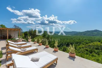 Villa 310 m², Motovun - Panoramablick und Pool - 8