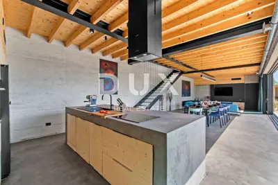 Villa 310 m², Motovun - Panoramablick und Pool - 14