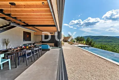 Villa 310 m², Motovun - Panoramablick und Pool - 10