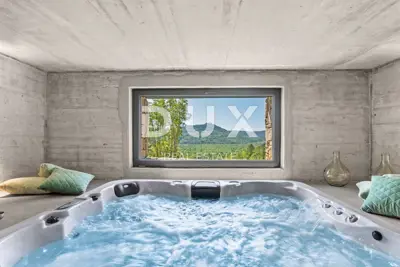 Villa 310 m², Motovun - Panoramablick und Pool - 22