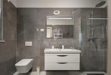 Vila 208 m², Poreč - bazen i uređeni vrt - 3