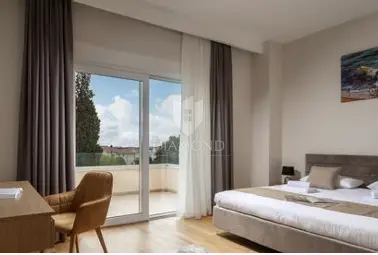 Vila 208 m², Poreč - bazen i uređeni vrt - 4