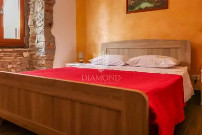 Oprtalj, house 139 m² with enchanting views! - 21