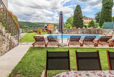 Oprtalj, house 139 m² with enchanting views! - 6