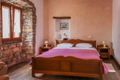 Oprtalj, house 139 m² with enchanting views! - 22