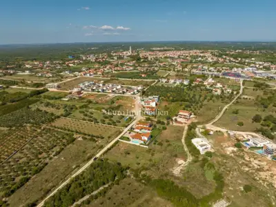 Land plot for sale in Vodnjan - 9