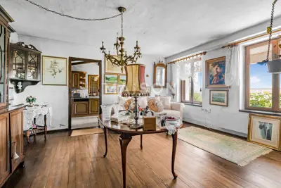 Kuća 350 m², Pobri - privatnost i zelenilo - 6
