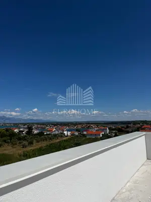 ZADAR, NIN- Apartment with roof terrace, 191 m²