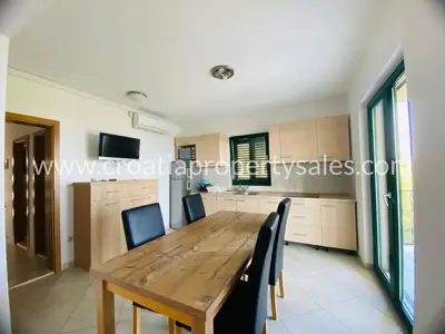 Stan, Otok Brač, 2 spavaće sobe, terasa i pogled na more - 4