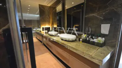 Zagreb, Radnička cesta, luxuriöses Penthouse 368 m² netto zu verkaufen - 2