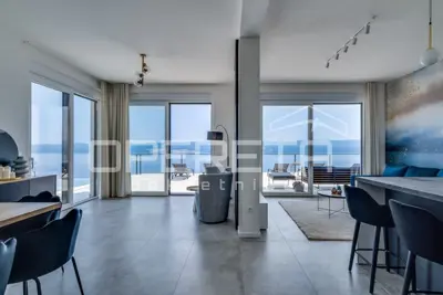 Vila 256 m², Čelina kraj Omiša, panoramski pogled na more - 3
