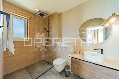 Vila 256 m², Čelina kraj Omiša, panoramski pogled na more - 15