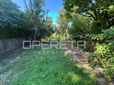 House with land, Lukavec, Velika Gorica - spacious plot - 8