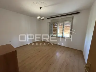 House with land, Lukavec, Velika Gorica - spacious plot - 4