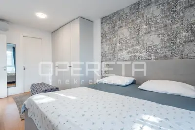 Stan 154 m², Trnje - dvoetažni, 4 sobe - 11