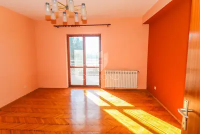 House in Pješčana Uvala, 150 m from the sea and large yard - 12