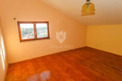 House in Pješčana Uvala, 150 m from the sea and large yard - 16