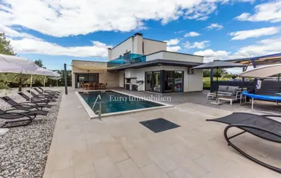 Detached villa with pool, jacuzzi, sauna and fitness! - 2