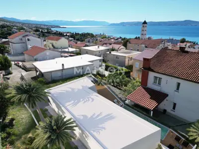 Villa 200 m², Crikvenica Zentrum - Pool und Meerblick - 2