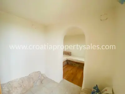 Haus, Brač, 100 m², 350 000 € - 7