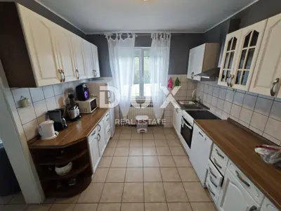 House for sale in Grižane-Belgrad, 200 m² - 19