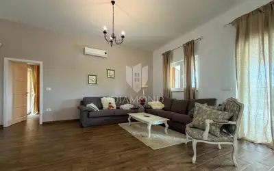 Haus zum Kauf in Svetvinčenat, 262 m² - 2