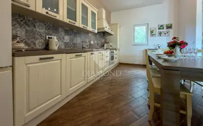 Haus zum Kauf in Svetvinčenat, 262 m² - 7