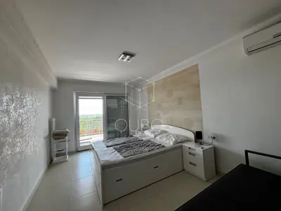 Haus zum Kauf in Poreč, 450 m² - 8