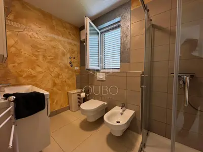Haus zum Kauf in Poreč, 450 m² - 20